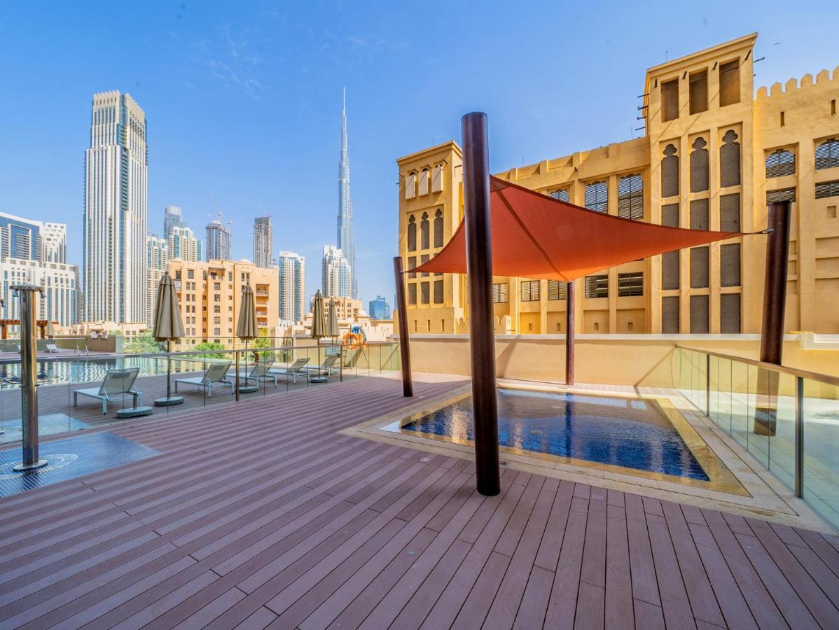 Spacious Art Deco With Burj & Canal Views Дубай